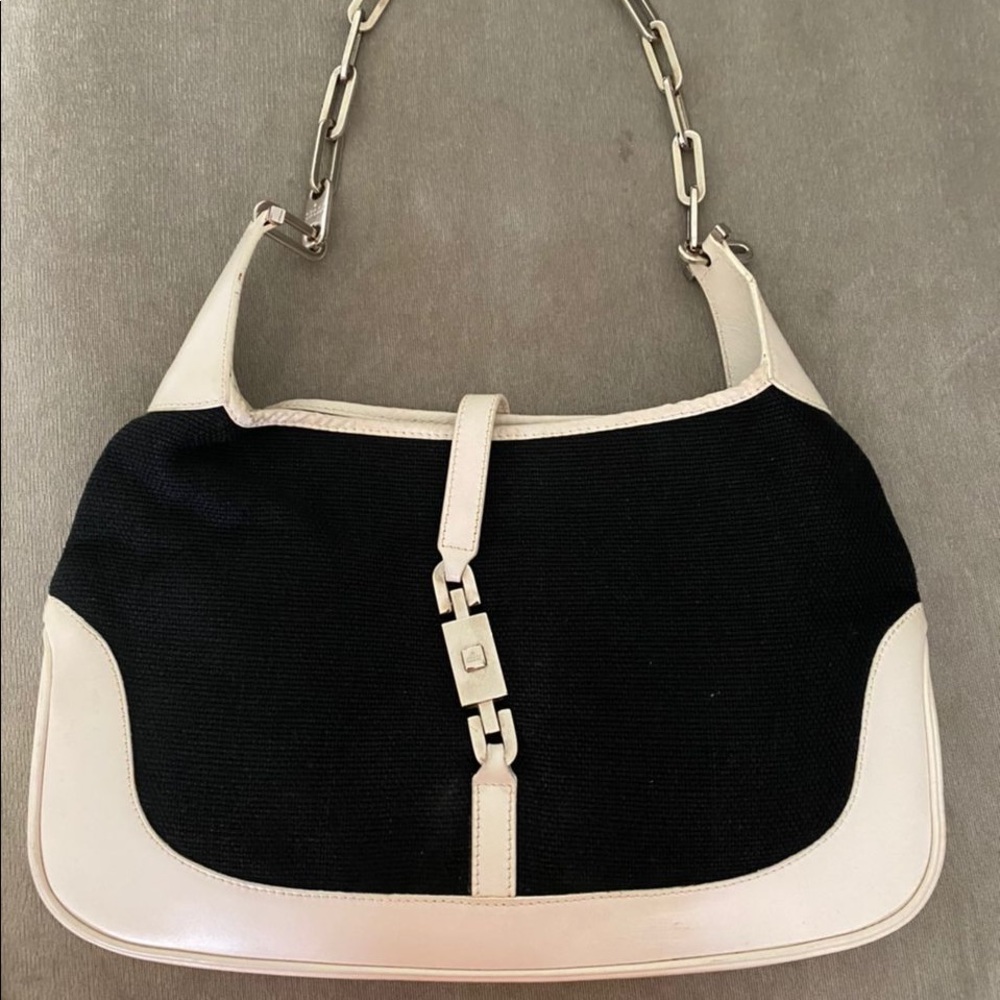 🔴SOLD🔴 Gucci Jackie Black&White with Chain Shoulder Bag